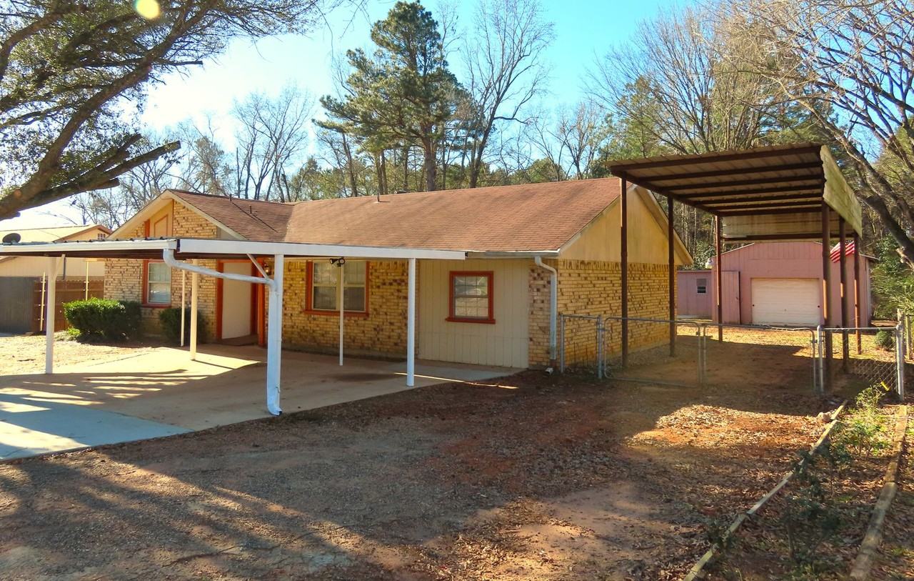 12346 Chapman Rd - Photo 2 of 31