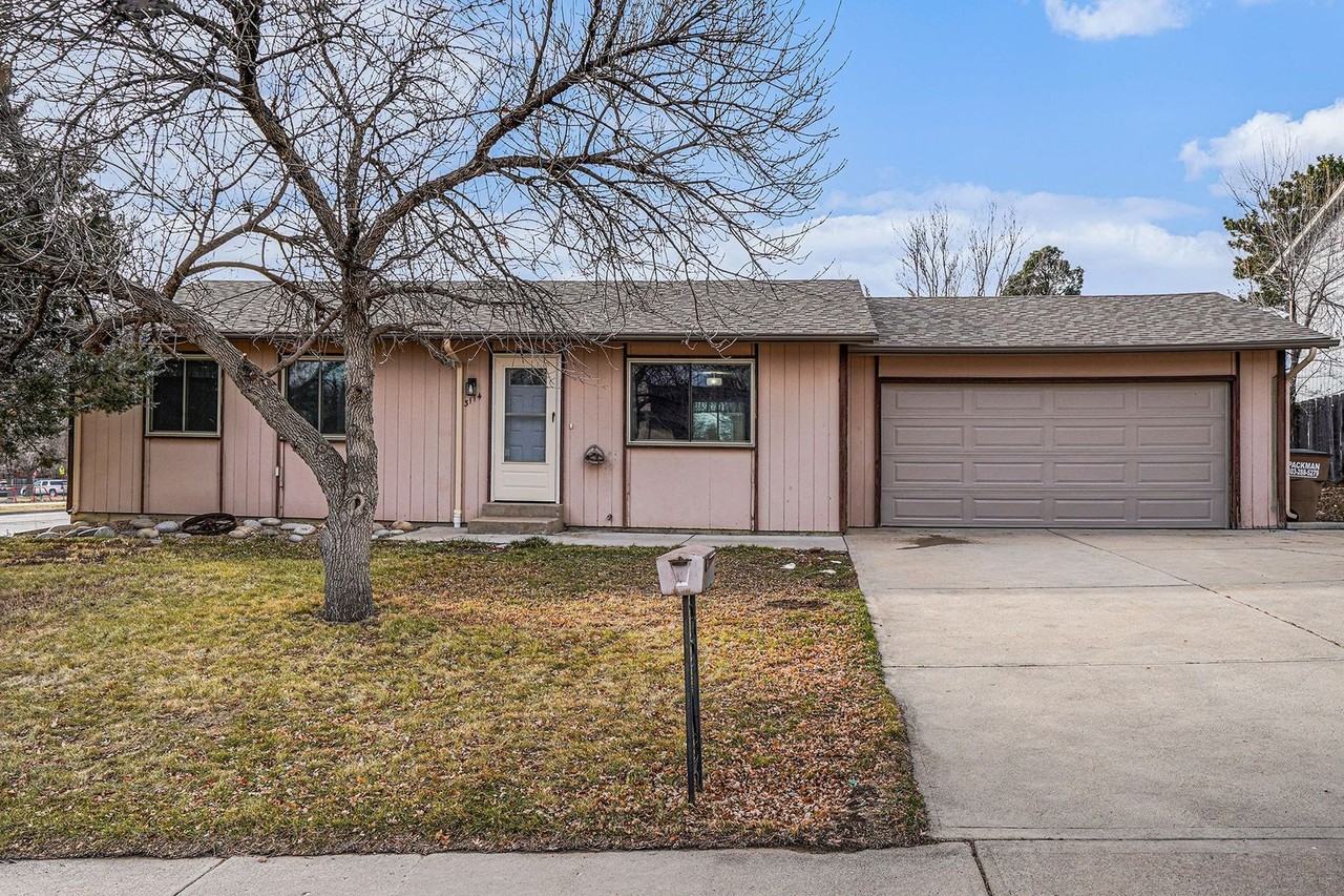 3114 W 132nd Cir - Photo 2 of 31