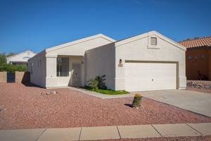 featured image of 10229 E Calle Cadiz