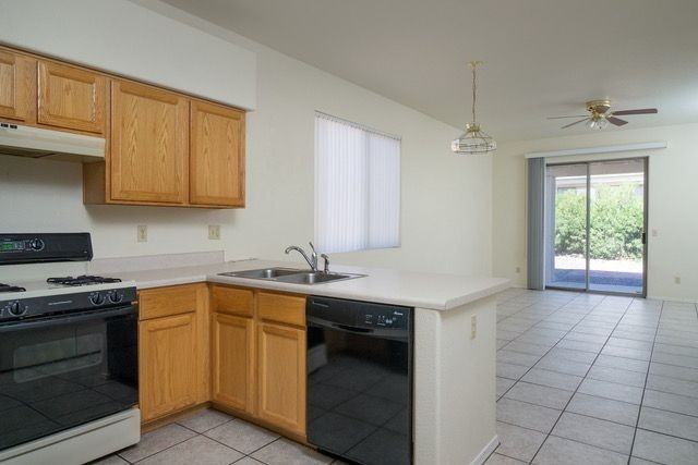 10229 E Calle Cadiz - Photo 7 of 18