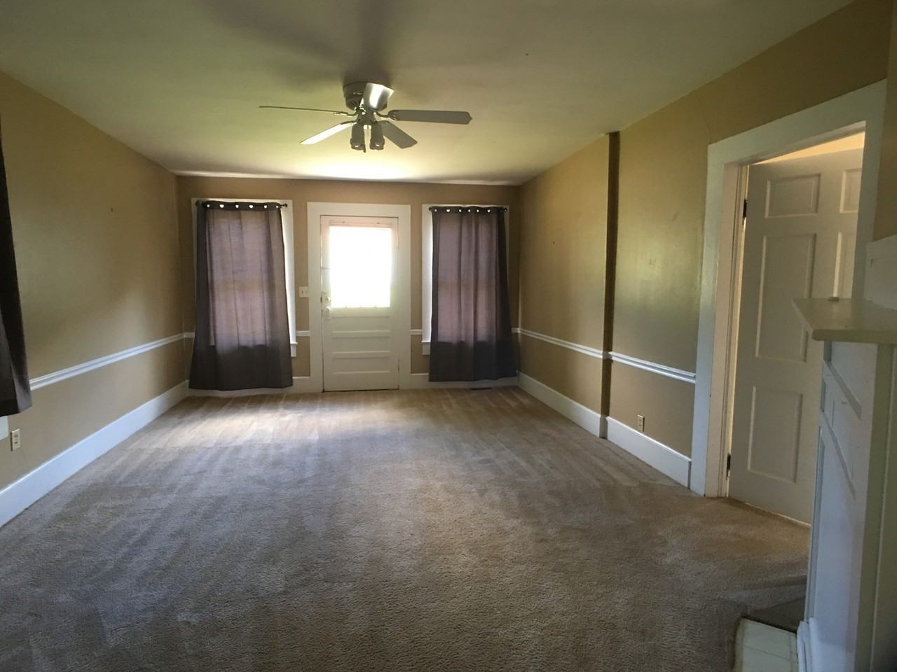 1705 23rd Ave E - Photo 4 of 7