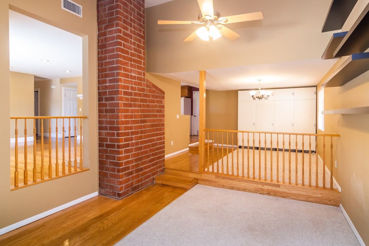 1033 Tapies Ct - Photo 6 of 18