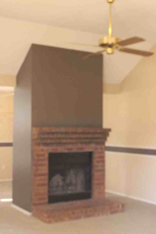 1519 Windmill Ln - Photo 5 of 13