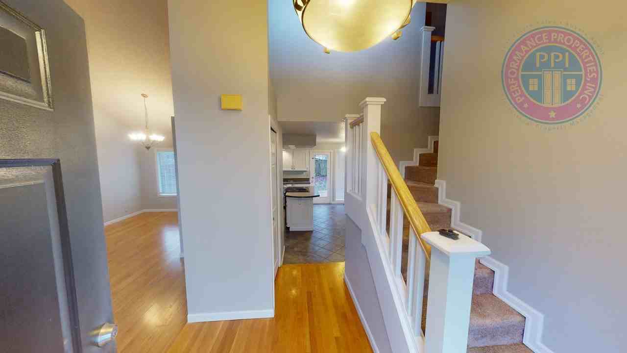 17504 Nw Fieldstone Dr - Photo 5 of 29