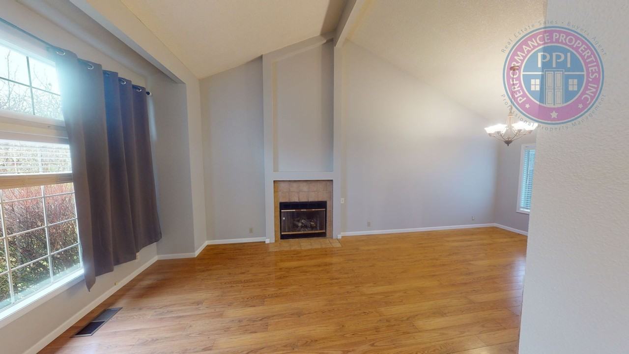 17504 Nw Fieldstone Dr - Photo 6 of 29