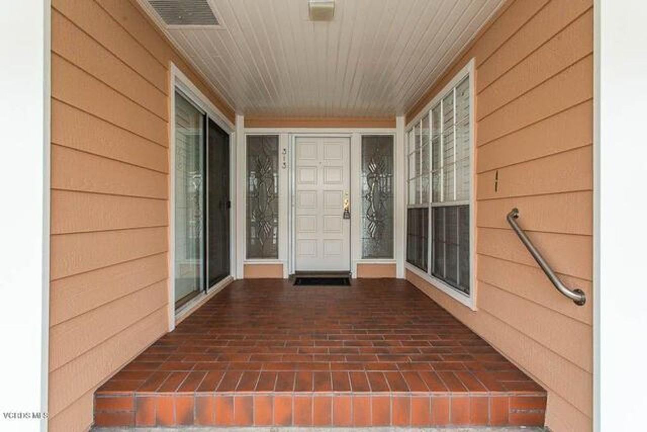 4338 Redwood Ave #B313 - Photo 4 of 29