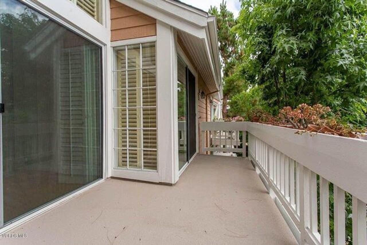 4338 Redwood Ave #B313 - Photo 6 of 29