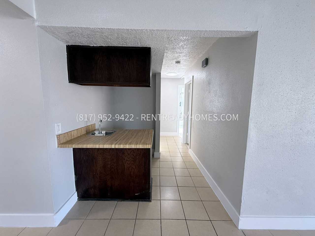 522 Kenwood Ln - Photo 7 of 21