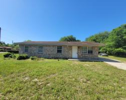 featured image of 215 Combs Manor Ct Nw