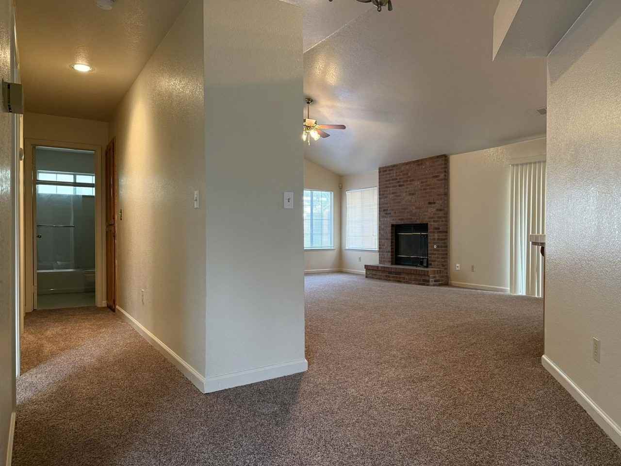 1153 Acapulco Ct - Photo 6 of 28