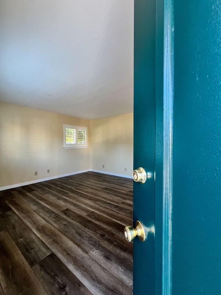 1782 Pine St - Photo 3 of 18