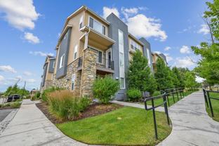 6719 S Tempe Ct - Photo 1 of 1