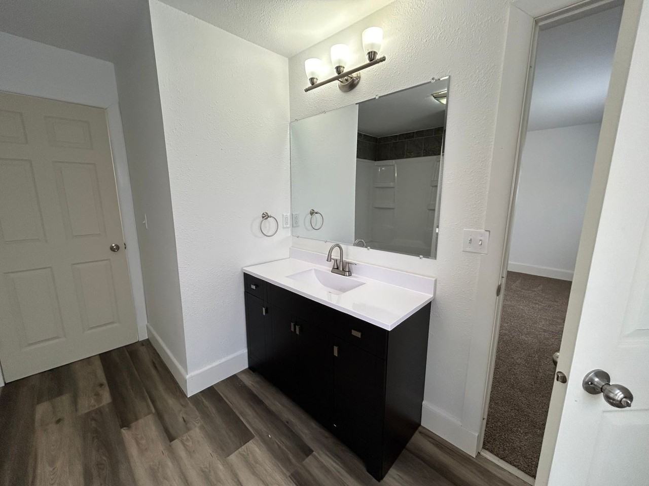 415 S 1st St - Photo 4 of 50