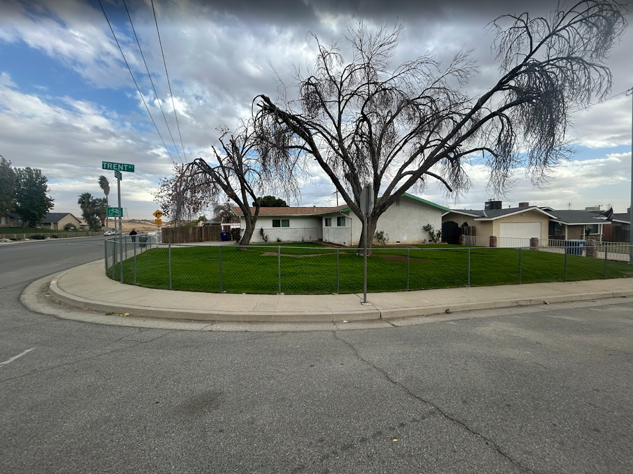 7001 College Ave - Photo 2 of 21