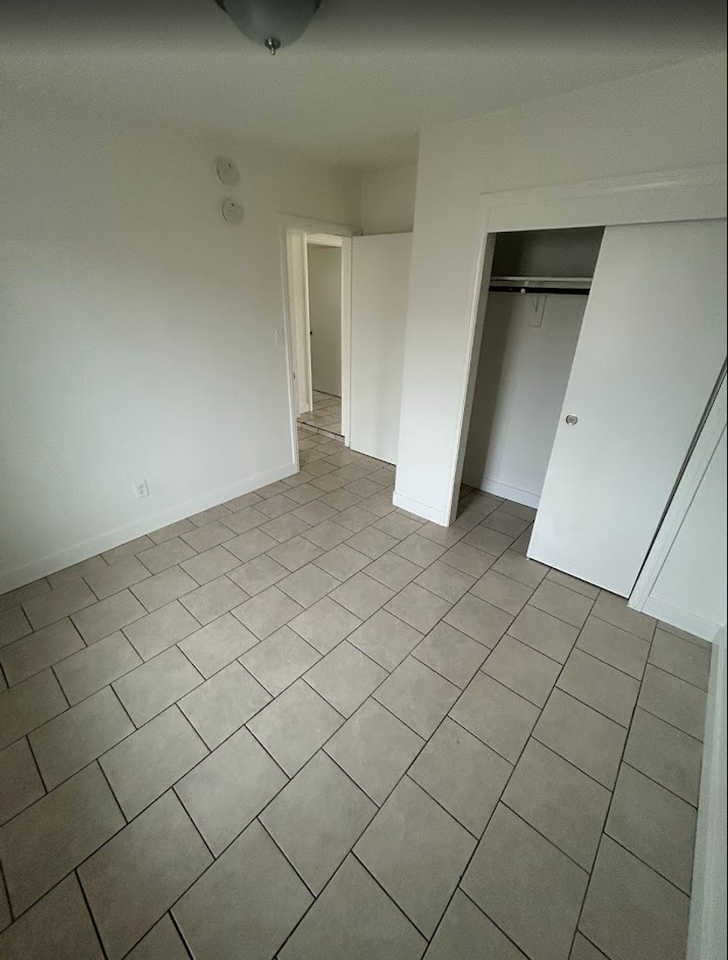 1004 Mccurdy Dr - Photo 6 of 15