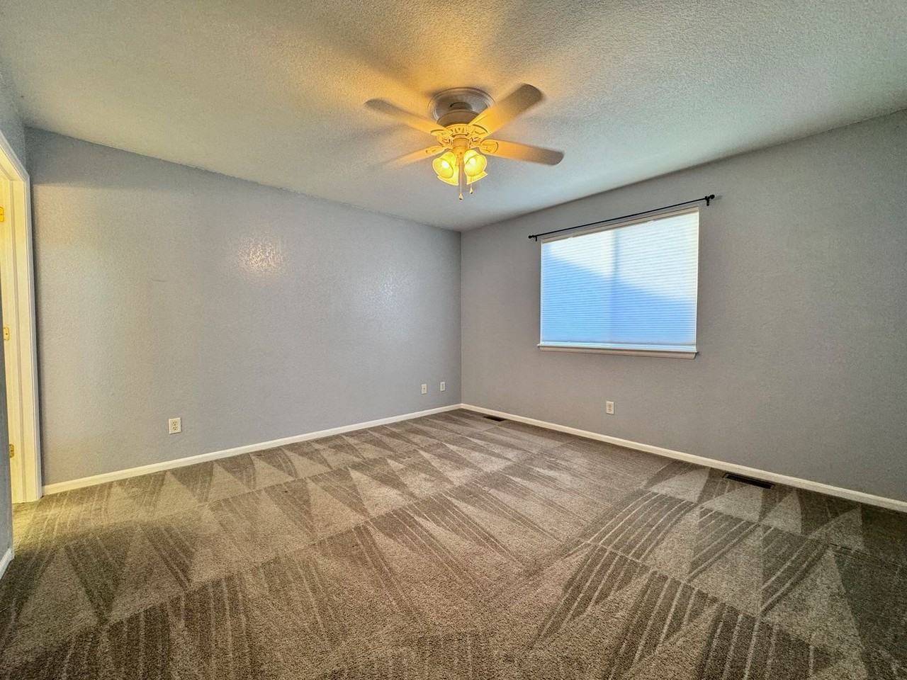 4051 Torridon Ln - Photo 6 of 13