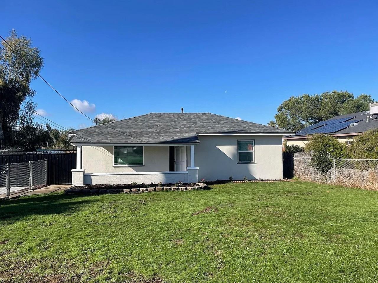 Multi Generation Home 4 Bedroom 3 Bath - Photo 2 of 10