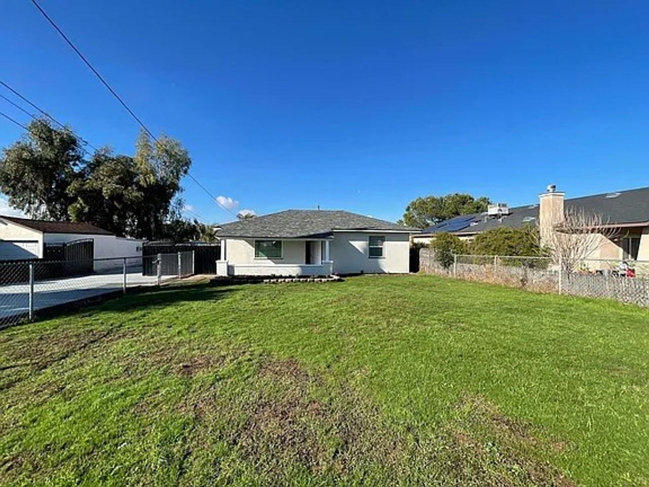 Multi Generation Home 4 Bedroom 3 Bath - Photo 3 of 10