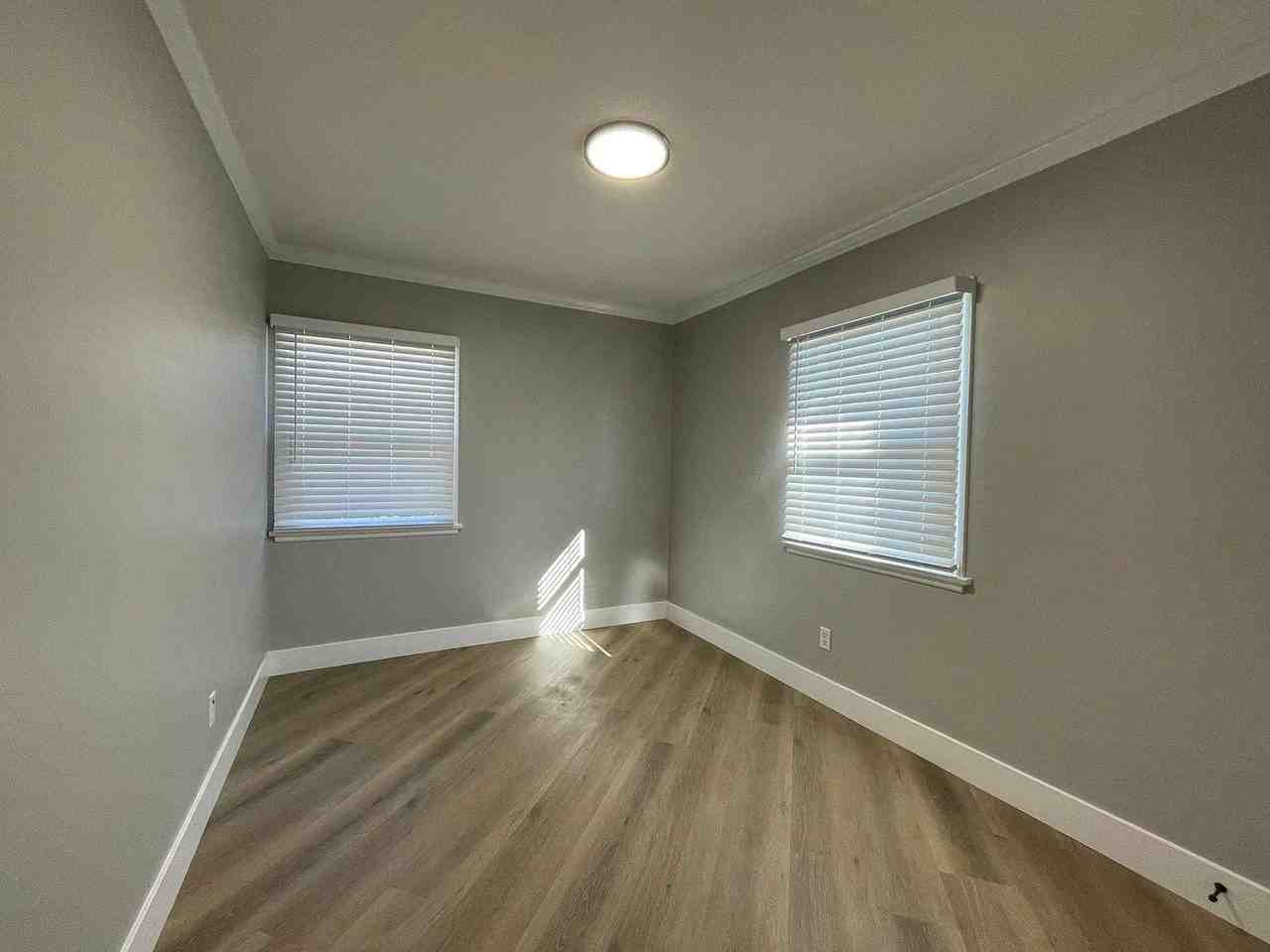 Multi Generation Home 4 Bedroom 3 Bath - Photo 7 of 10