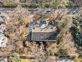 Lovely One Bedroom One Bath Apartment. - Photo 1 of 1