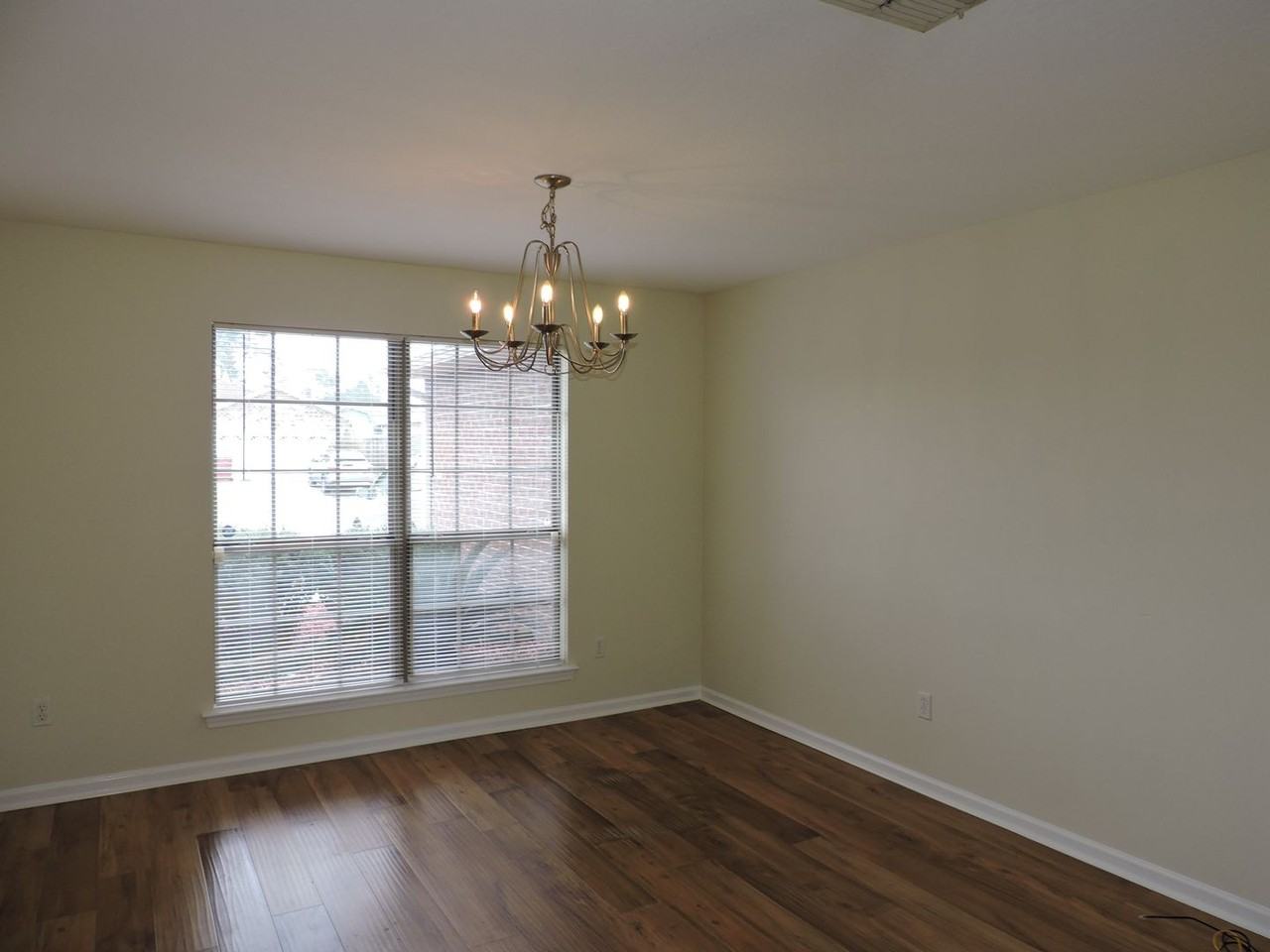 7070 Marissa Point Ln - Photo 2 of 21