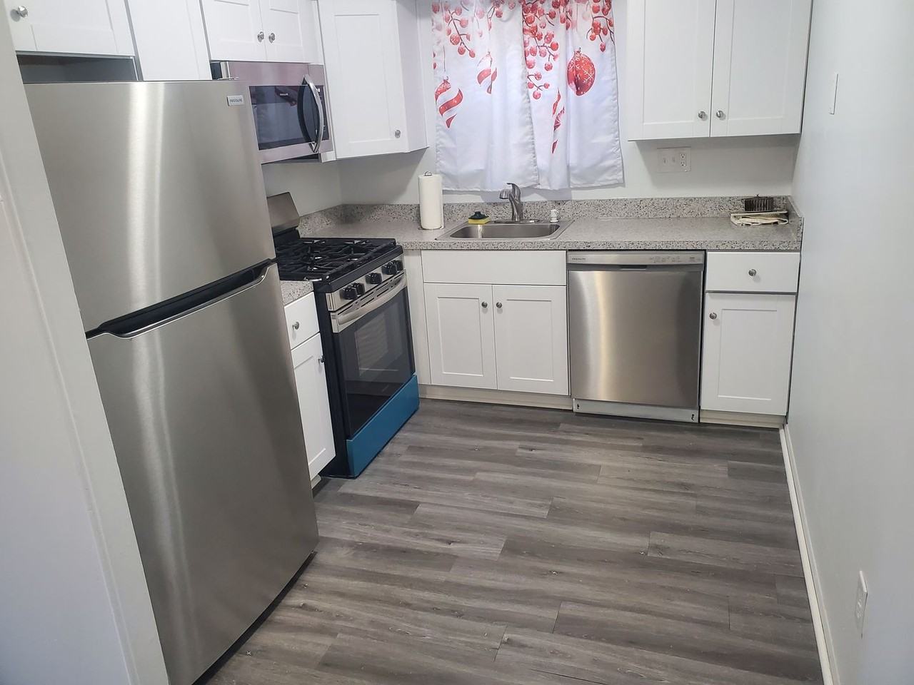 1143 E Sydney St - Photo 4 of 11