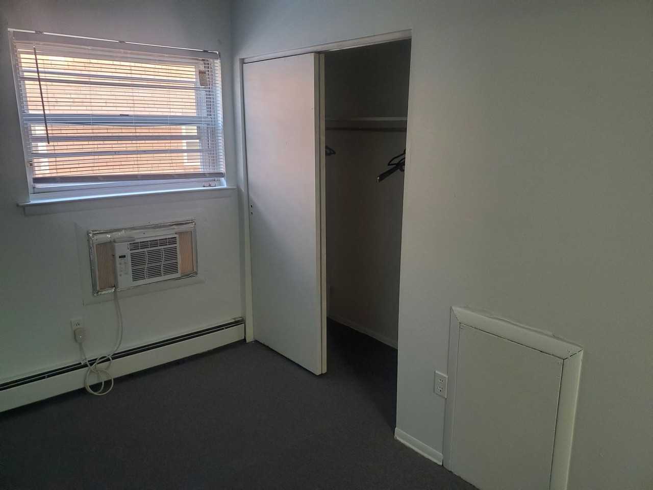 1143 E Sydney St - Photo 7 of 11