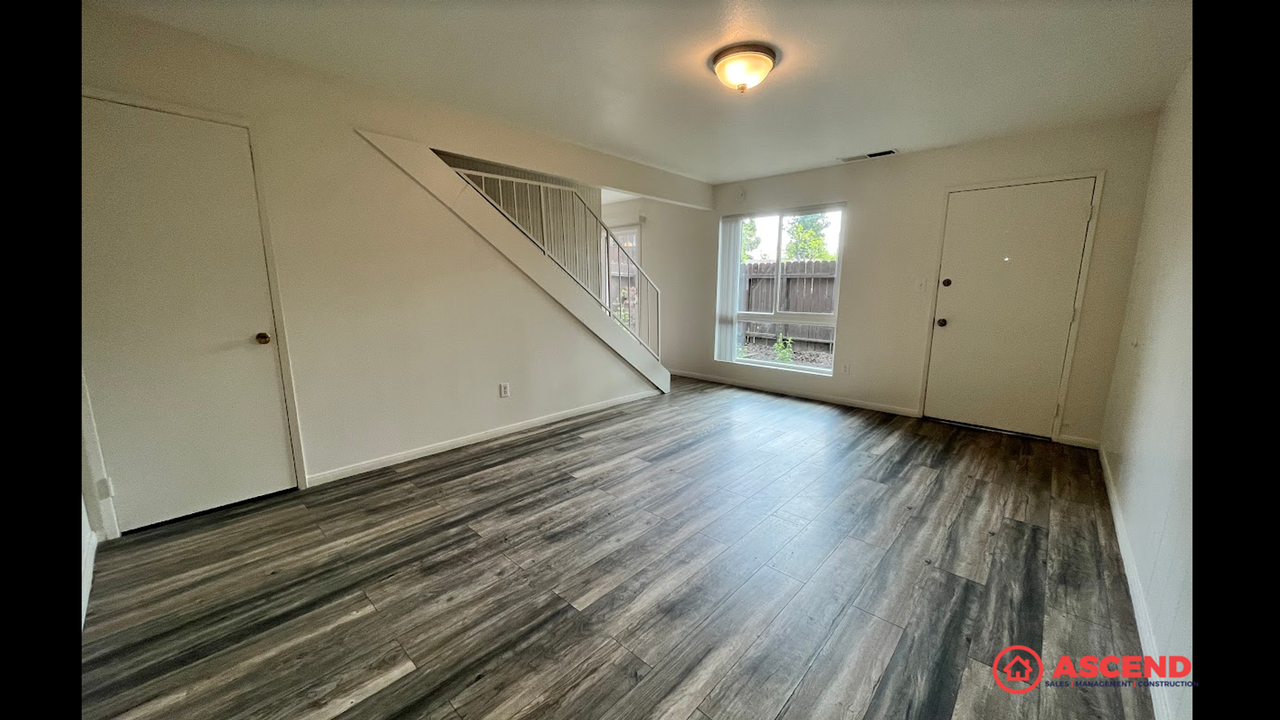 2200 Cedro Ct #B - Photo 6 of 20