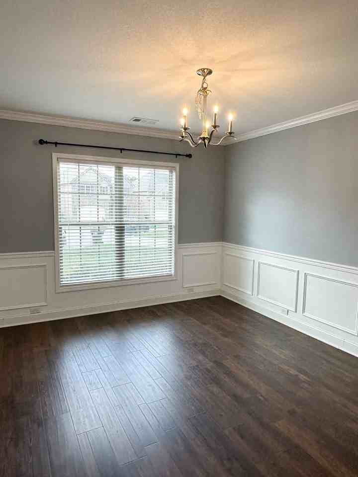 1170 Looking Glass Ln - Photo 5 of 21