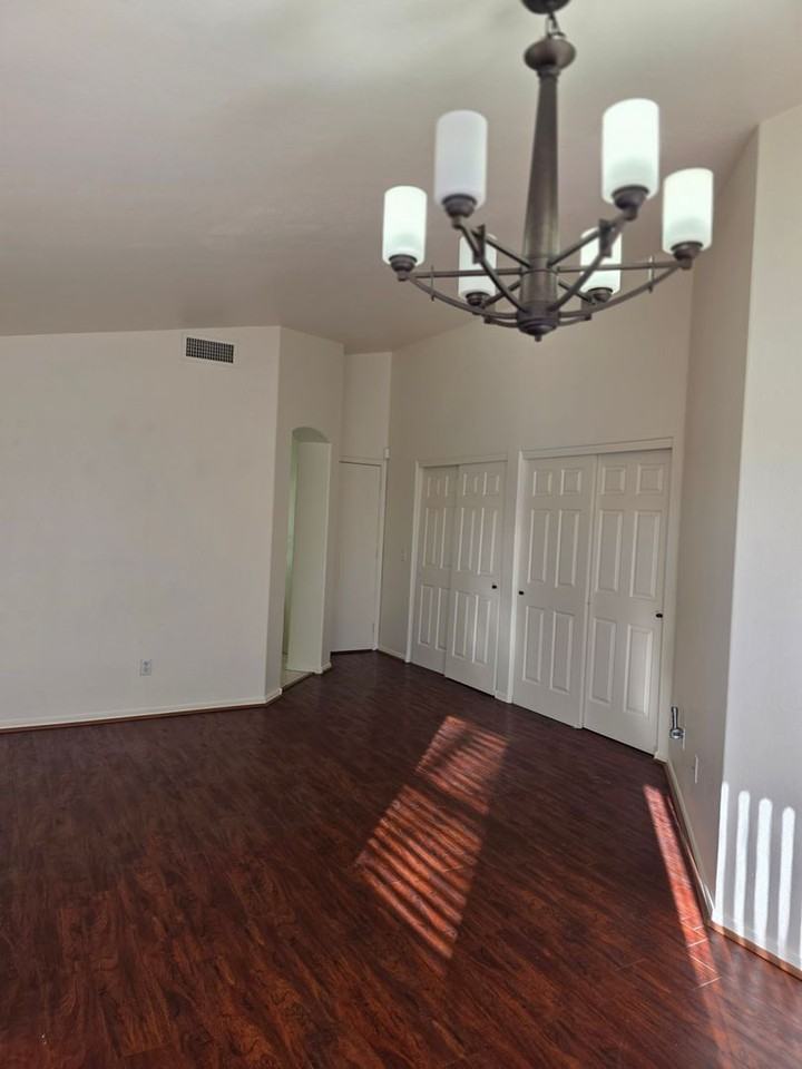 4143 E Anderson Dr - Photo 7 of 49