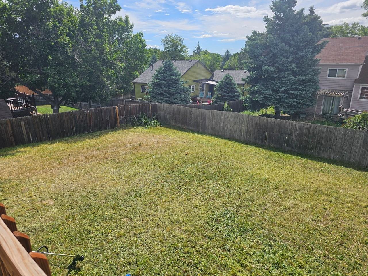 710 Snowberry Ct - Photo 2 of 21