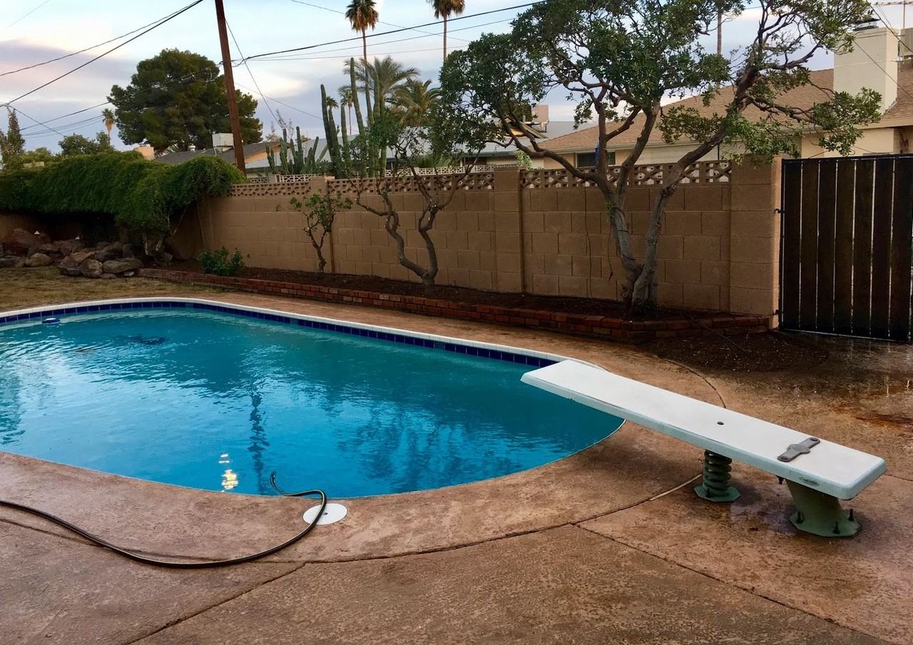 1113 E Balboa Dr - Photo 6 of 20