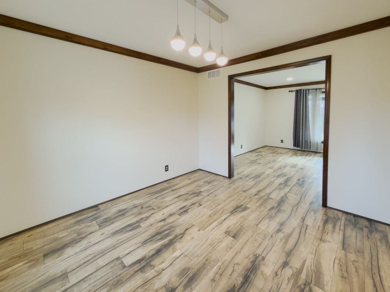 174 Lange Dr - Photo 4 of 47