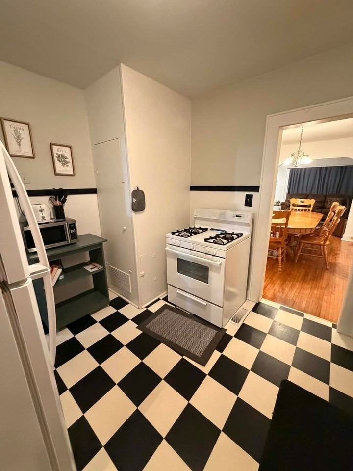 3030 S Wall Ave - Photo 7 of 15