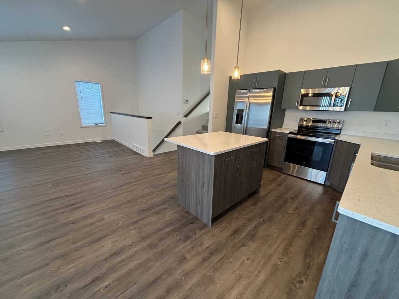 7203 30th St S - Photo 4 of 20