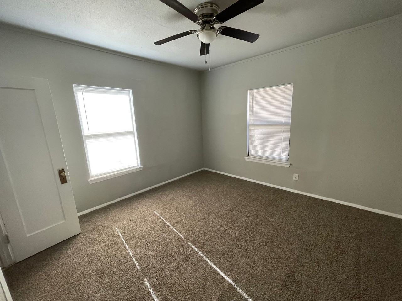 857 Mulberry St - Photo 4 of 11