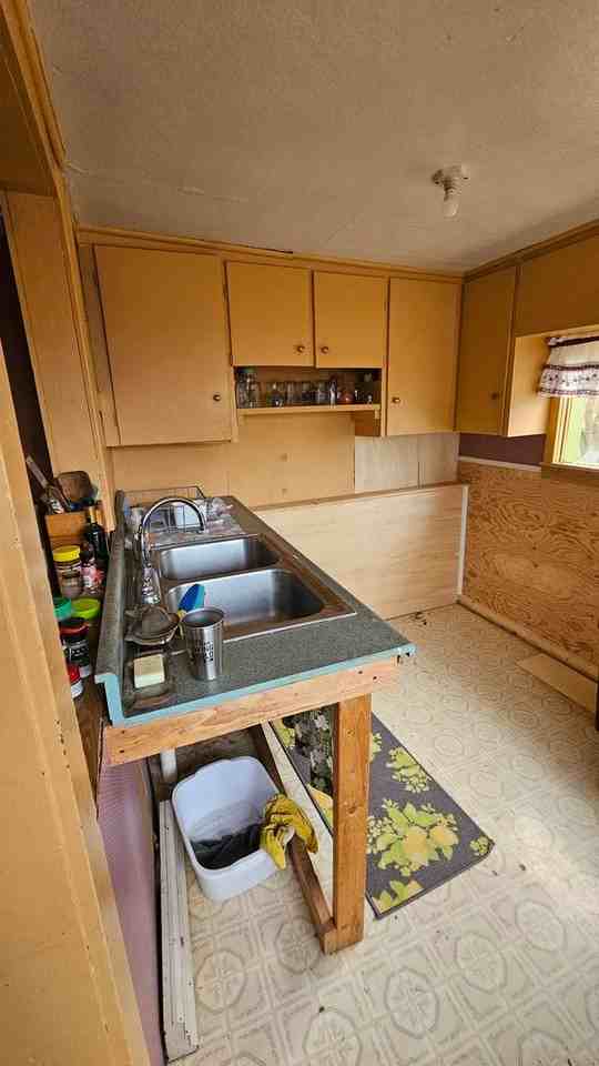 508 1st St W - Photo 6 of 26