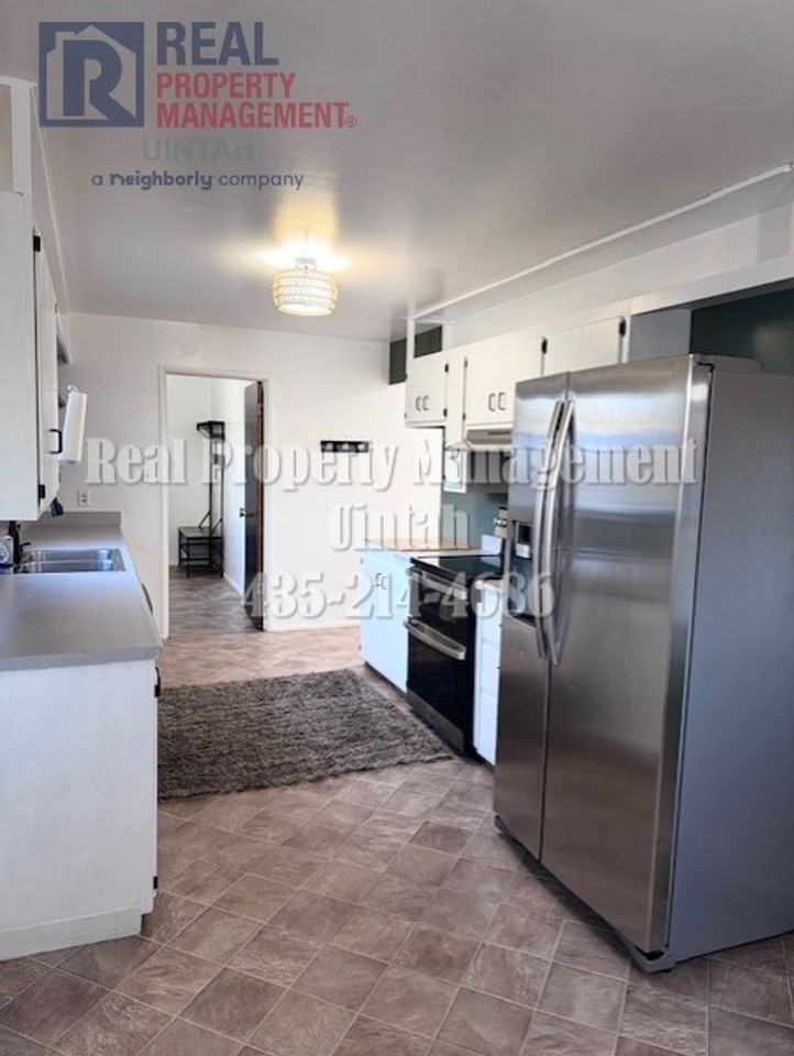 141 E 200 N - Photo 6 of 21