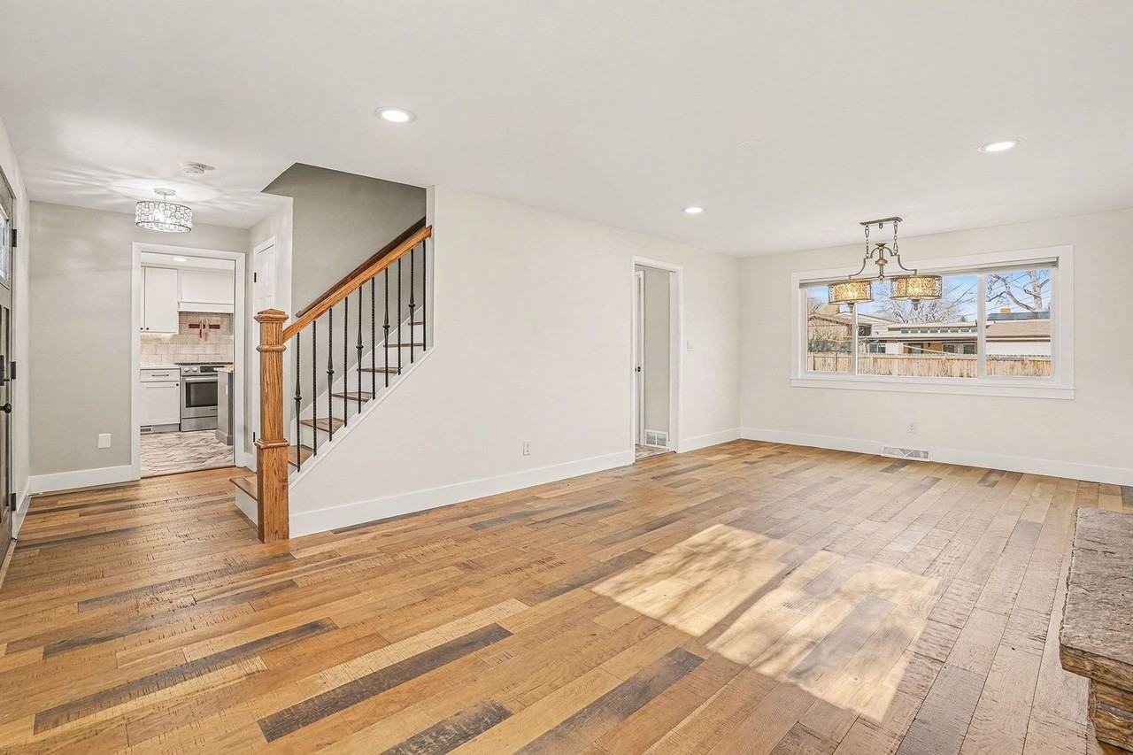 10813 W 61st Ave - Photo 4 of 24