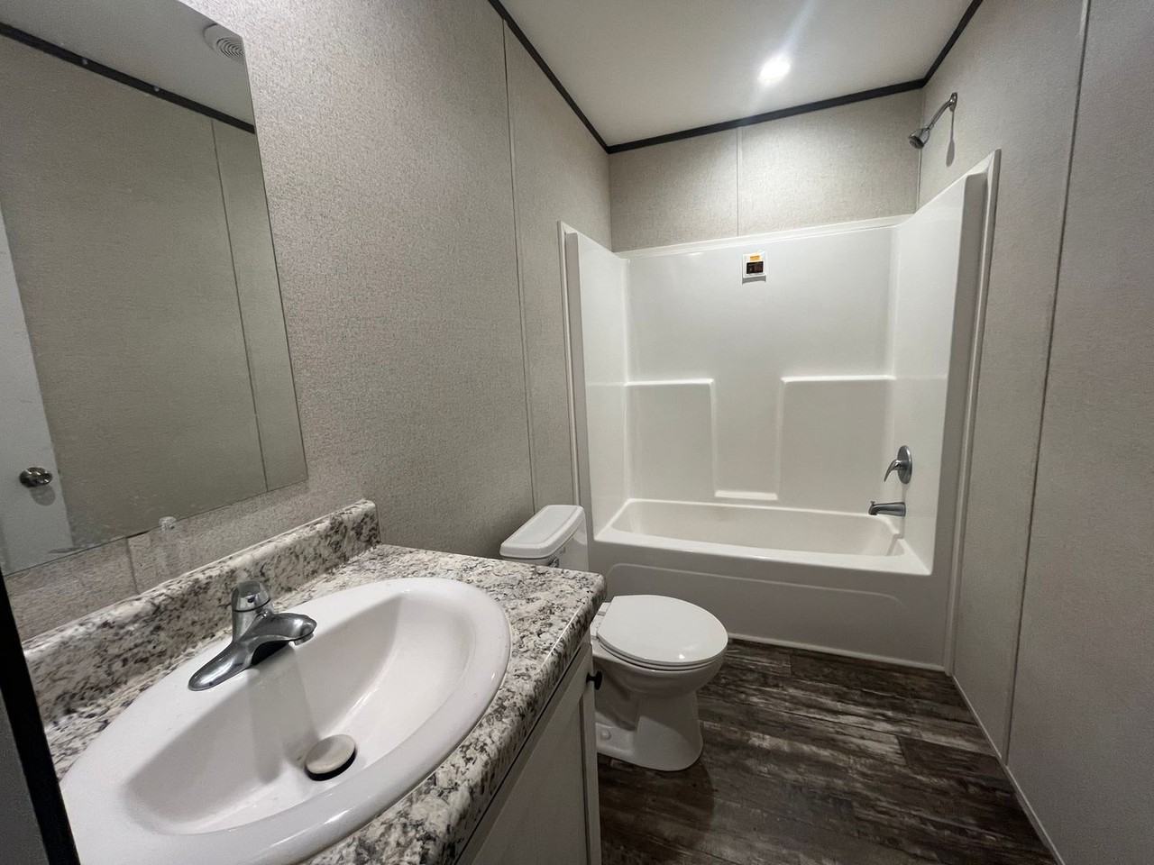 903 Broome Ave Nw - Photo 6 of 10