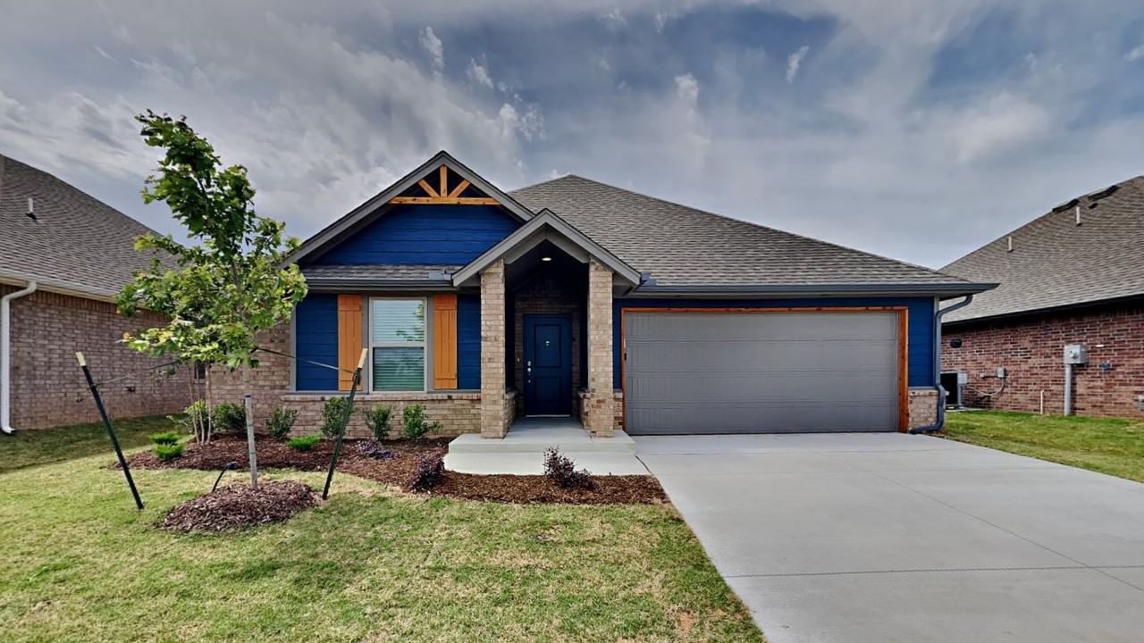 9117 Nw 127th St - Photo 3 of 19