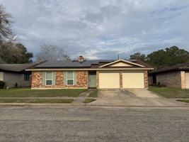 featured image of 206 Timberlane Dr