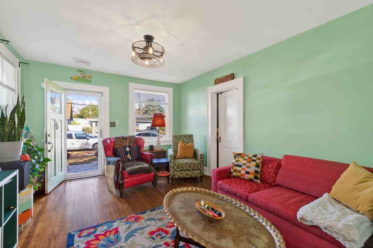 777 Marvin Ave - Photo 5 of 31