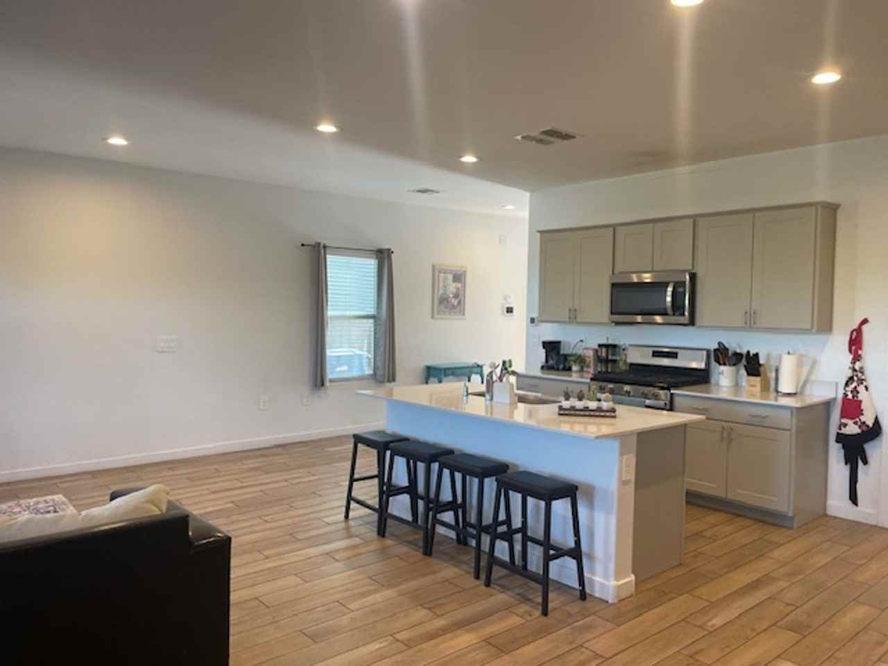 3596 N Kellen Canyon Ct - Photo 4 of 16