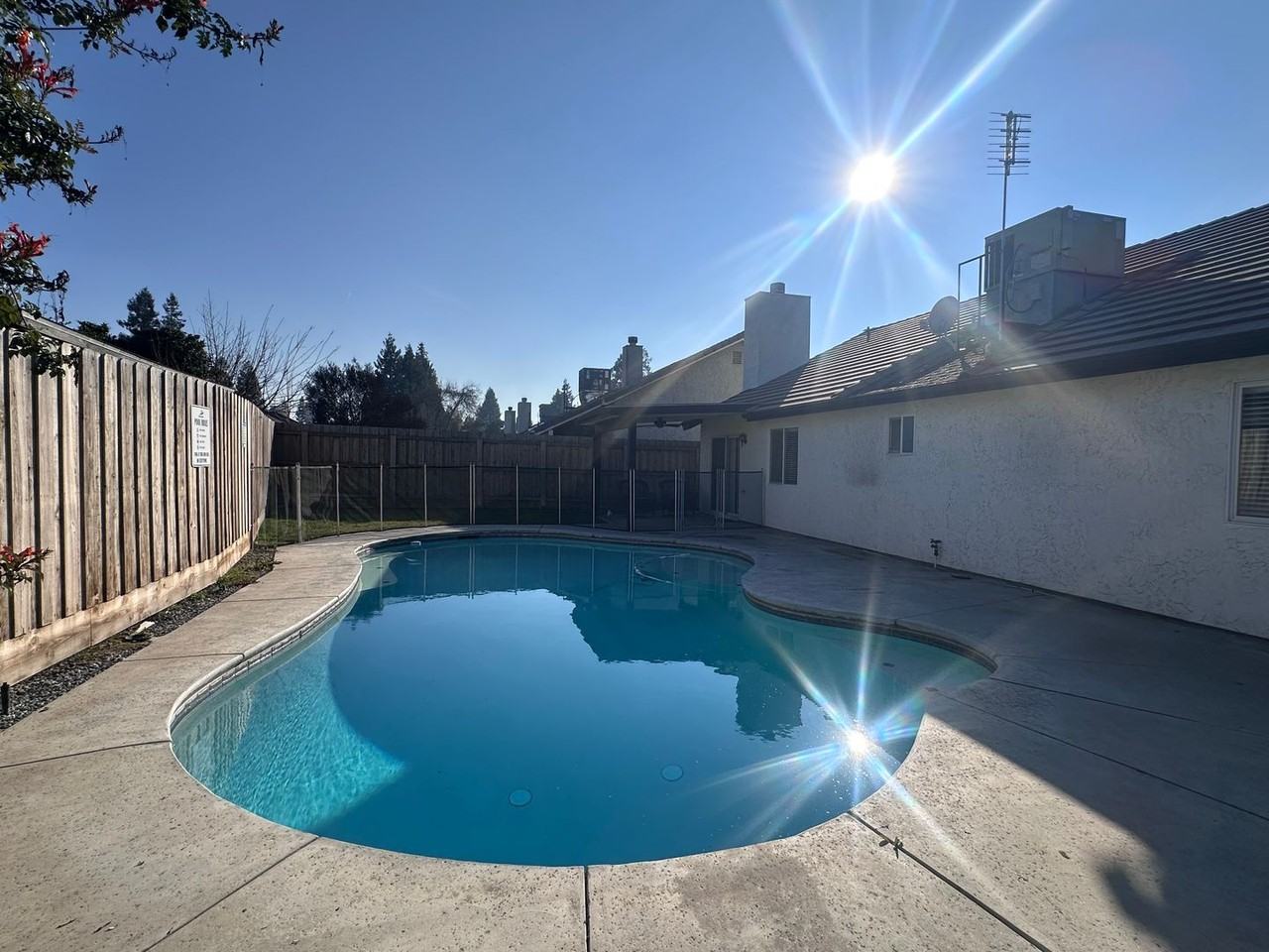 3908 S Dans St - Photo 3 of 21