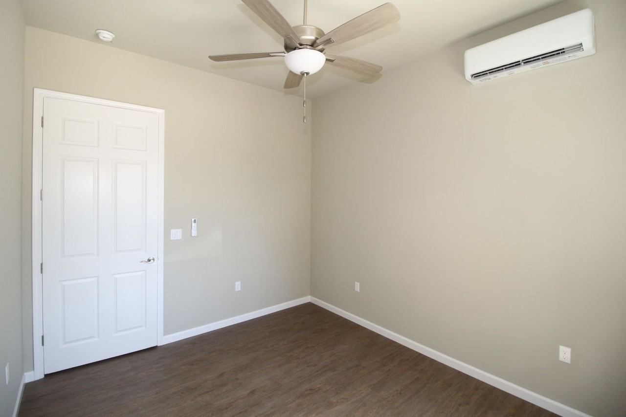 1317 E Portals Ave - Photo 6 of 11