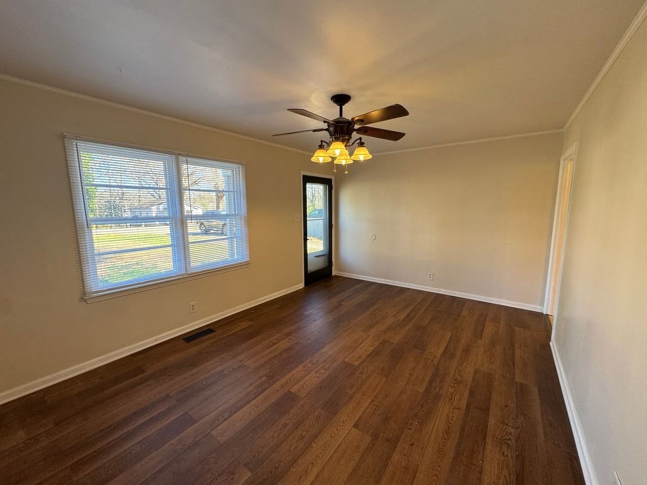 18 Barnes Dr - Photo 3 of 15