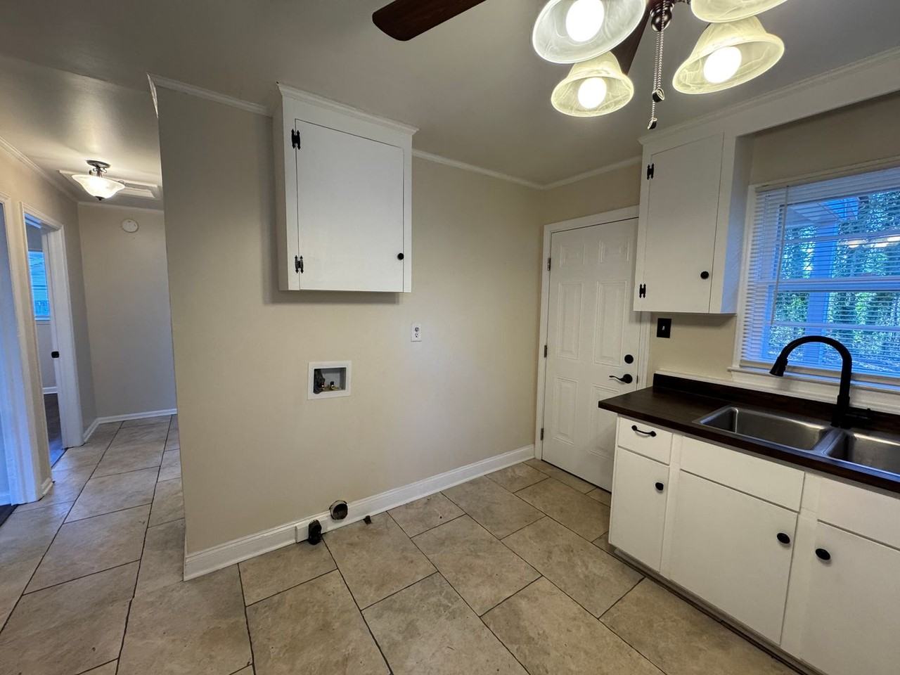 18 Barnes Dr - Photo 5 of 15