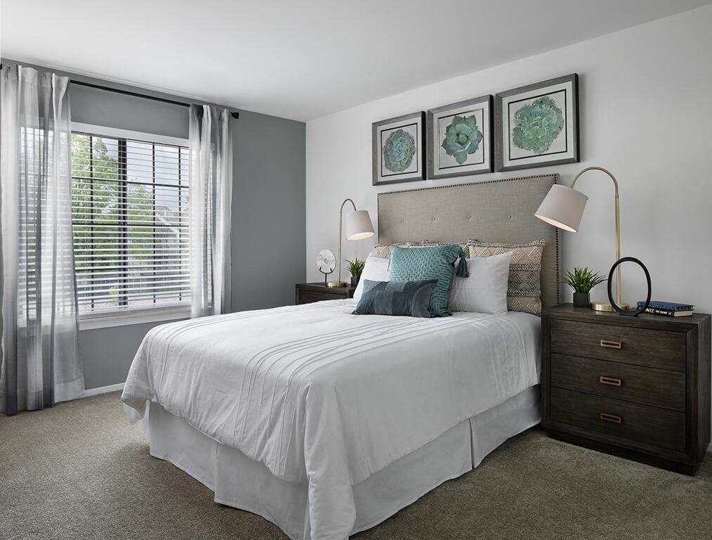 River Oaks Apartments of Rochester Hills - Photo 3 of 42