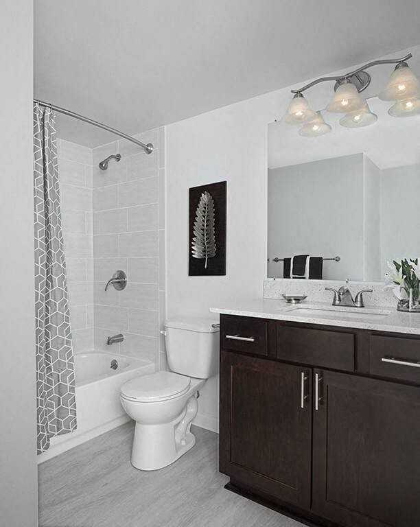 River Oaks Apartments of Rochester Hills - Photo 6 of 42